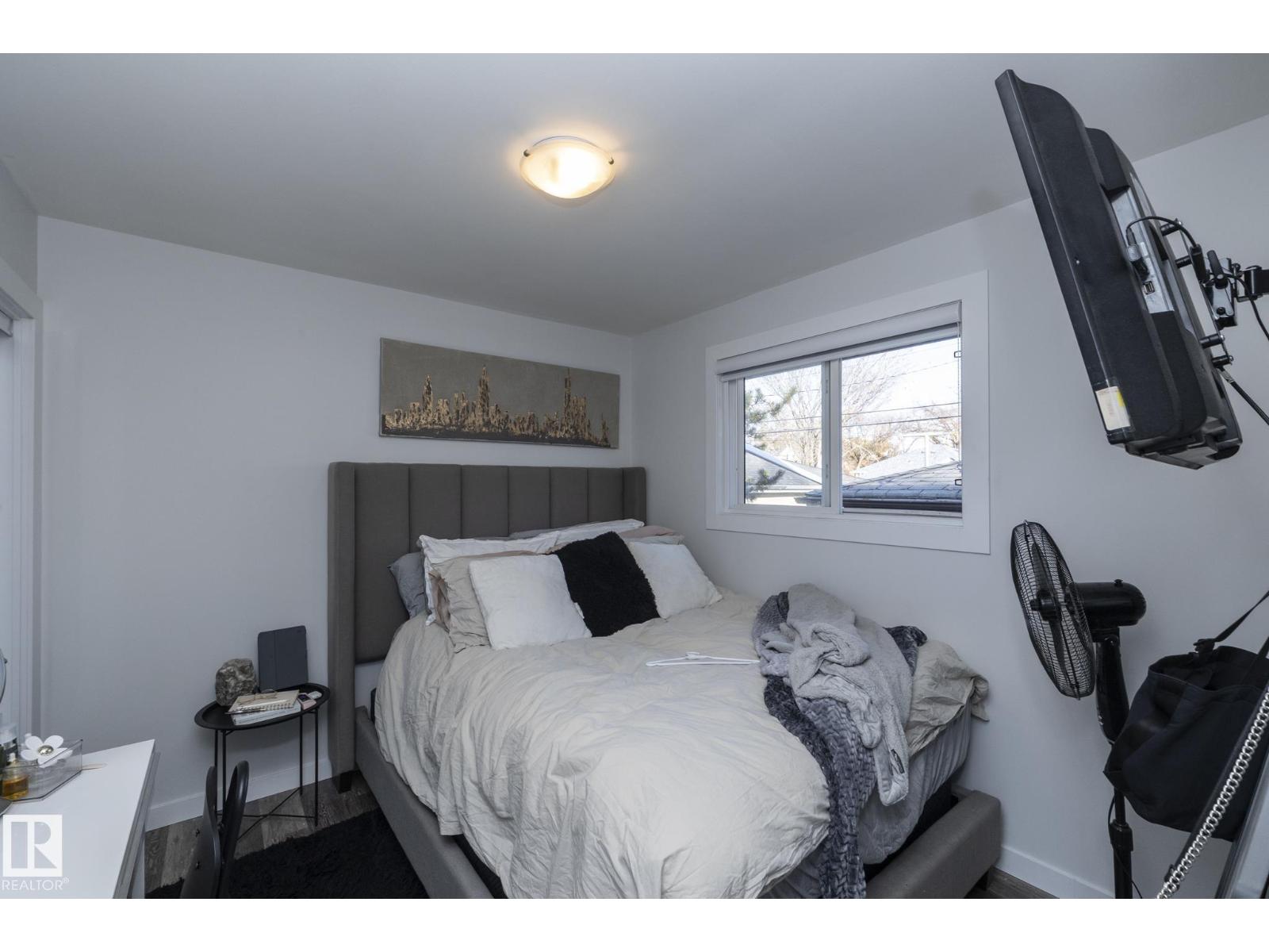 11427 90 ST NW, Edmonton