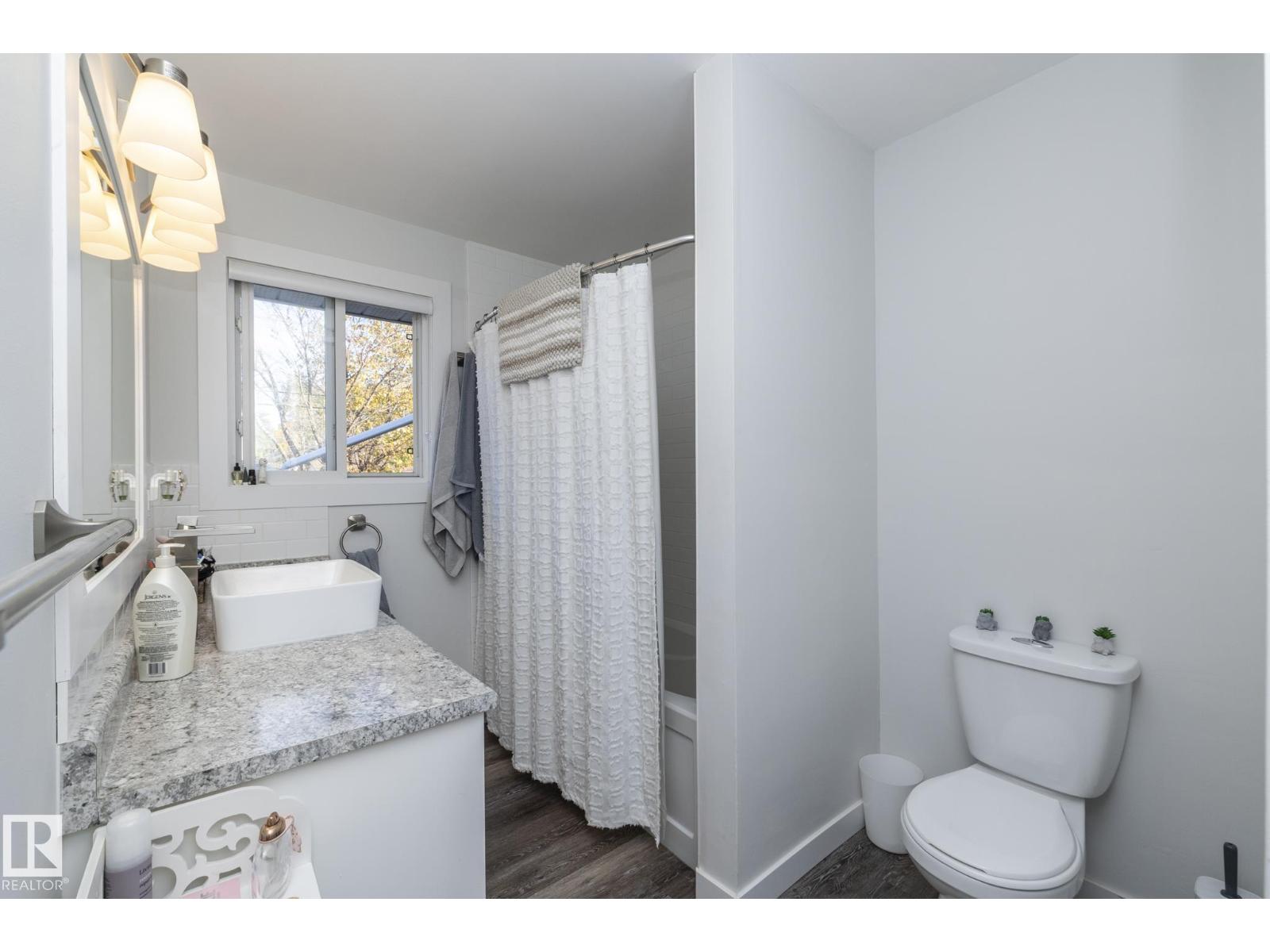 11427 90 ST NW, Edmonton