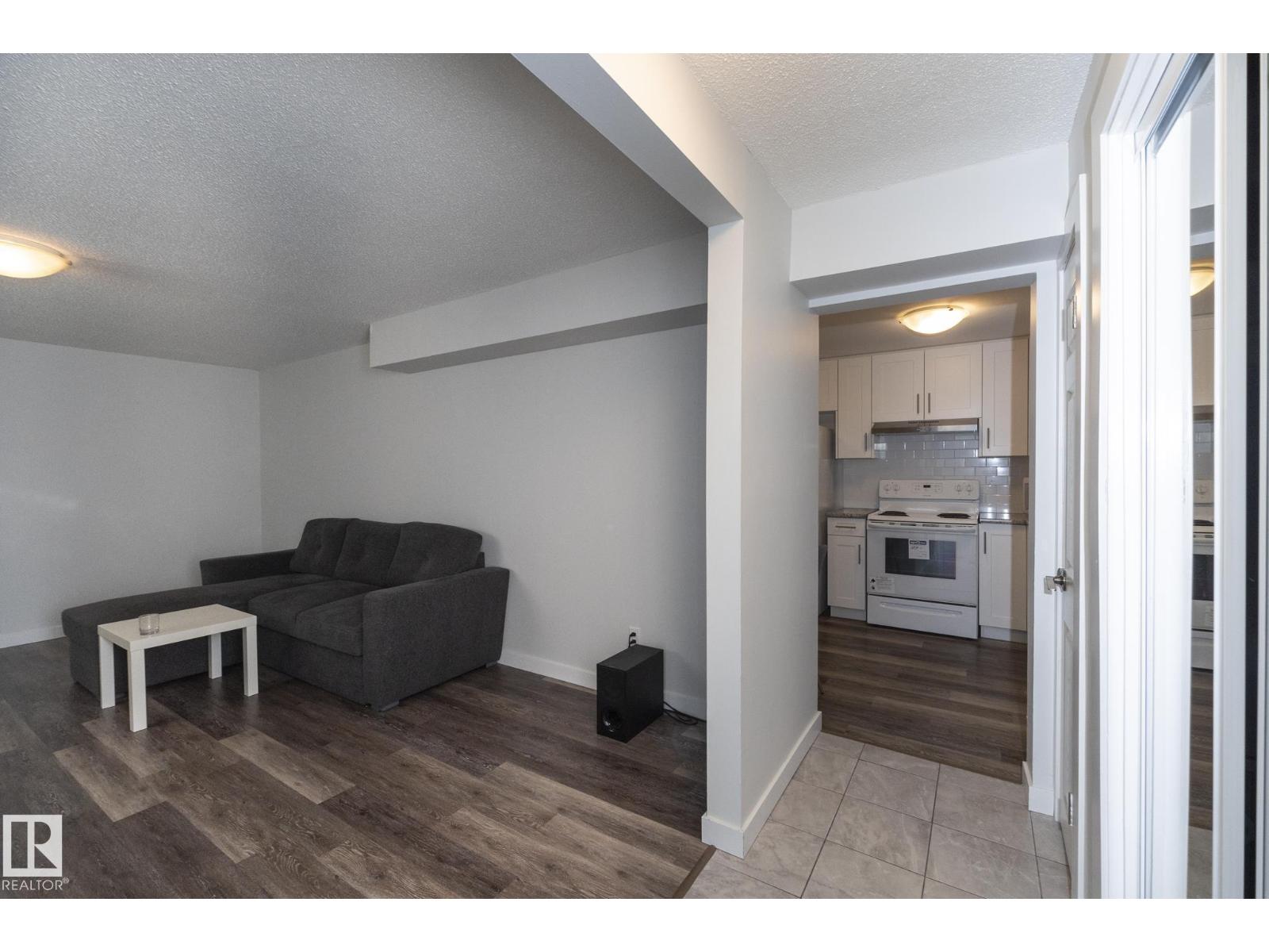 11427 90 ST NW, Edmonton