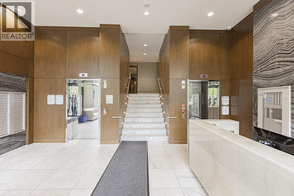 312 9388 ODLIN ROAD, Richmond