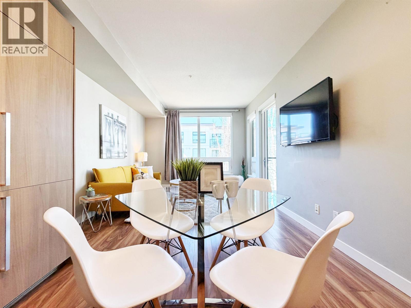 312 9388 ODLIN ROAD, Richmond