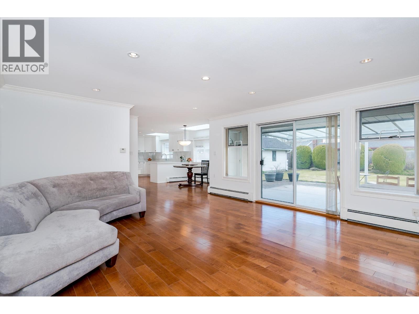 5371 MAPLE ROAD, Richmond