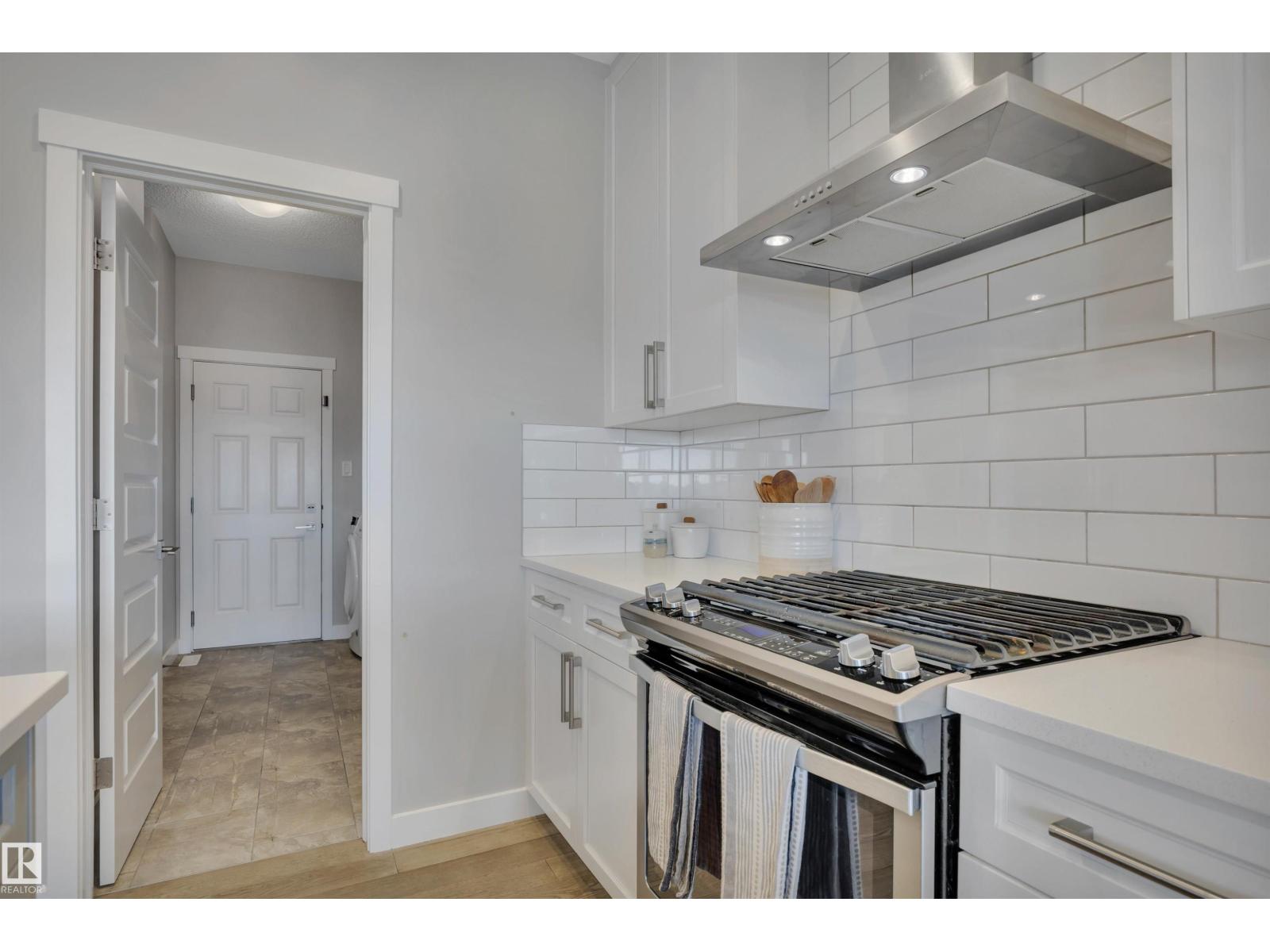 7490 Creighton PL SW, Edmonton