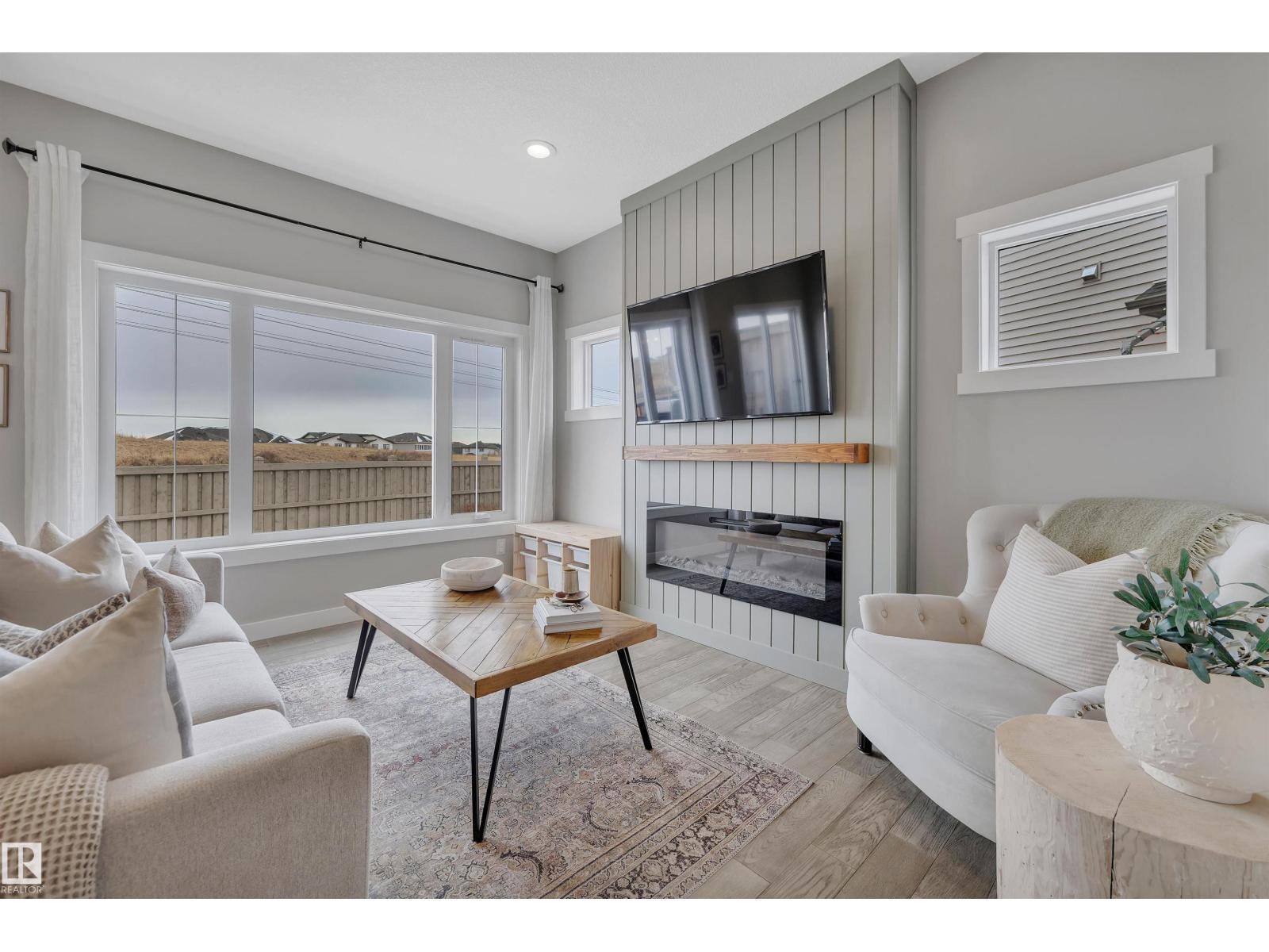 7490 Creighton PL SW, Edmonton