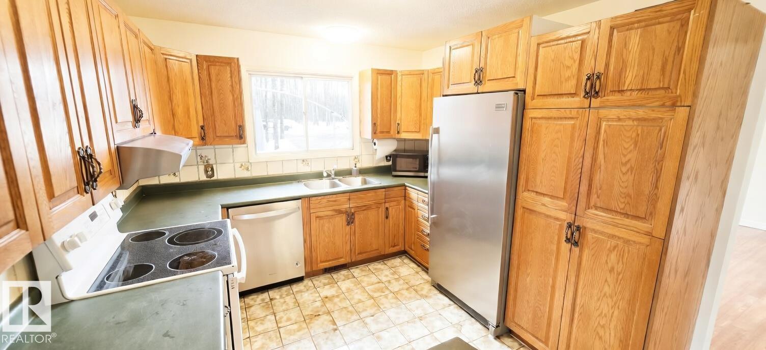 22443 TWP ROAD 512, Rural Strathcona County