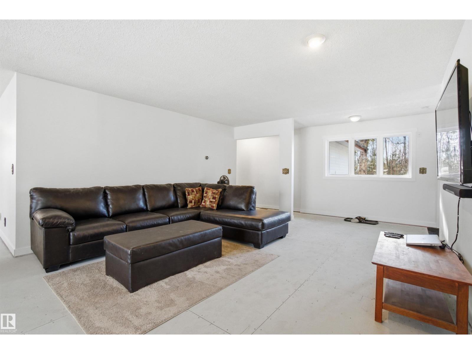 22443 TWP ROAD 512, Rural Strathcona County