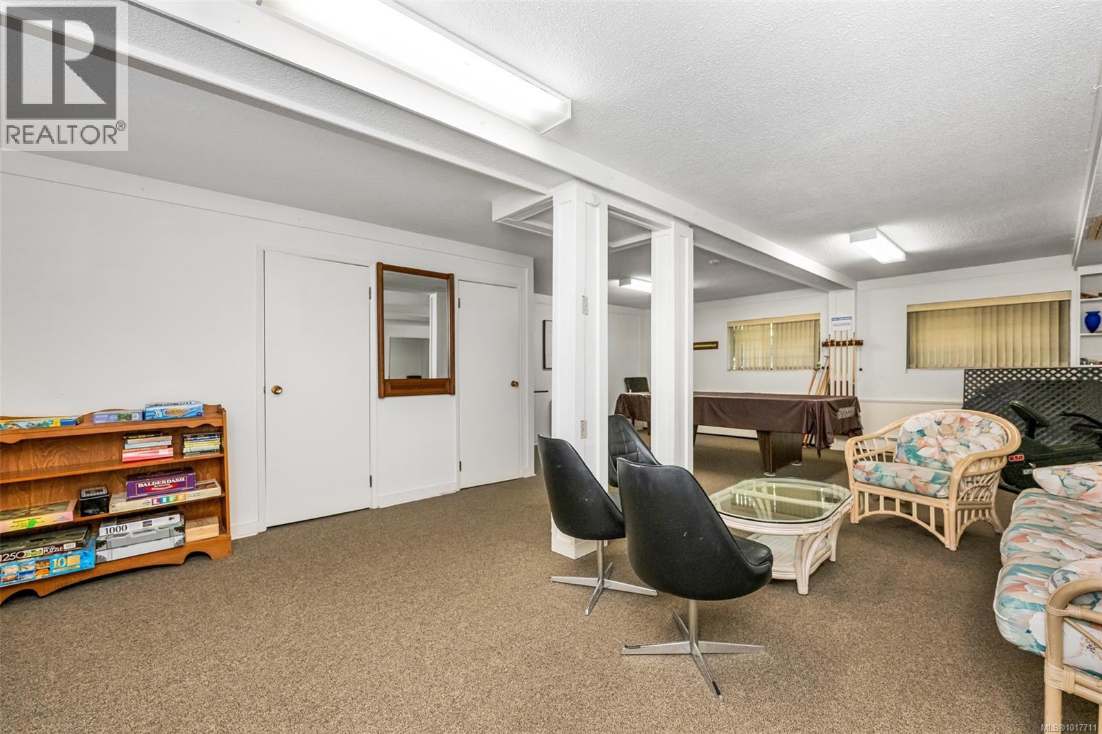 #205 1000 ESQUIMALT RD - 23