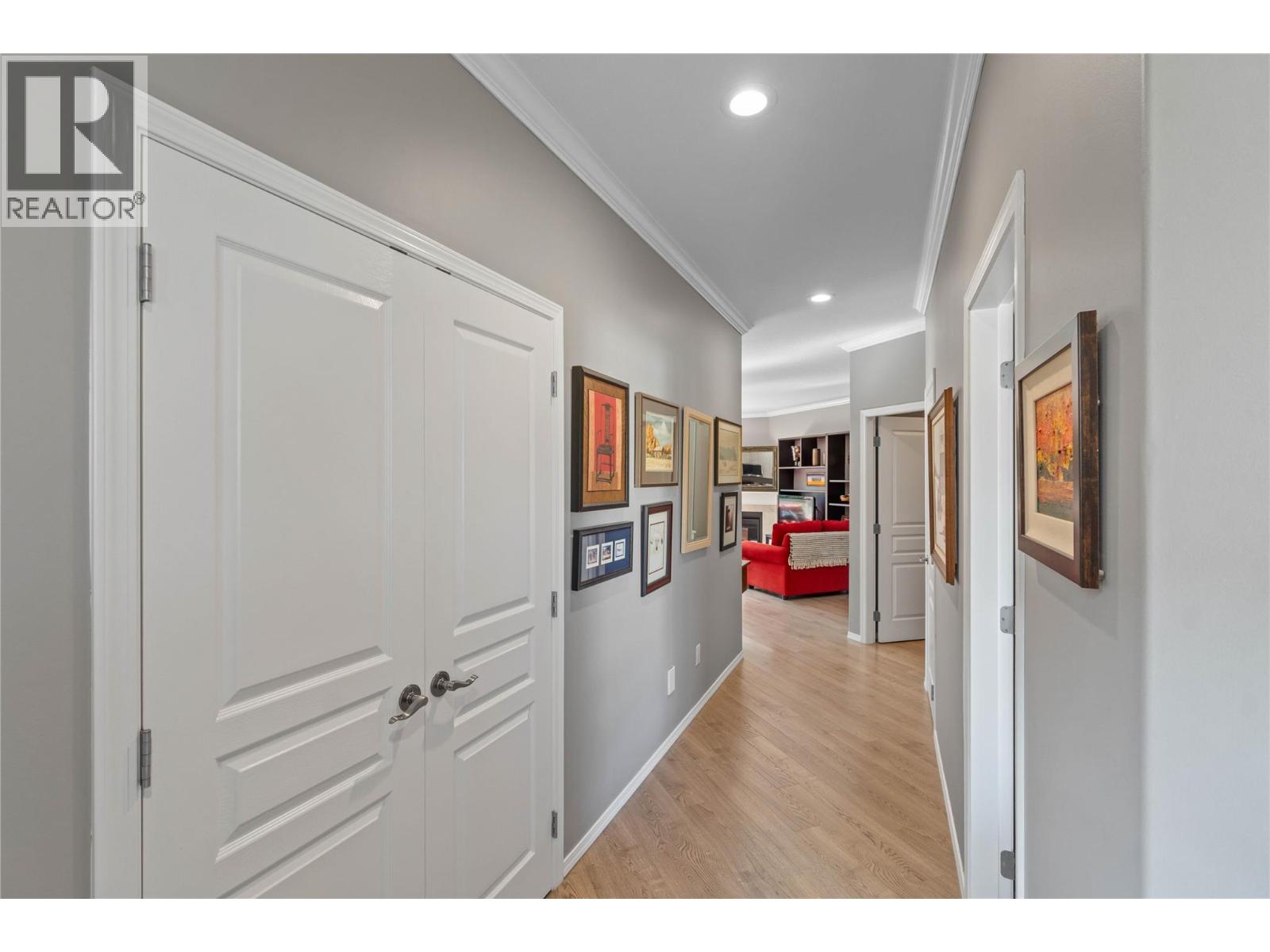 247 SAGEWOOD COURT - 11