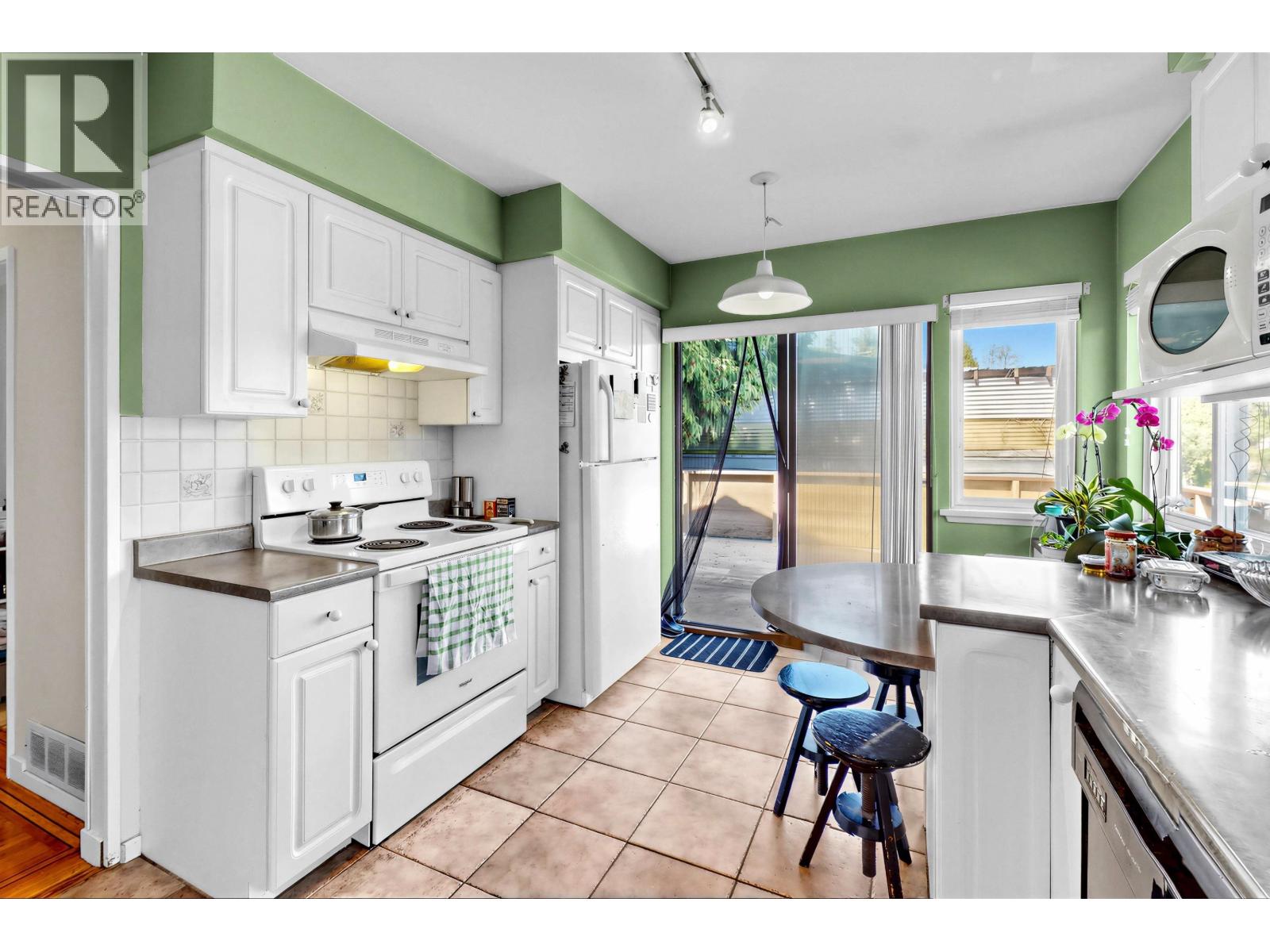 10111 AINSWORTH CRESCENT, Richmond