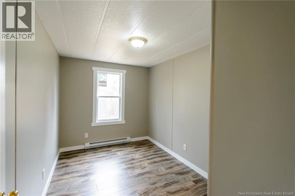87 River Road - 13