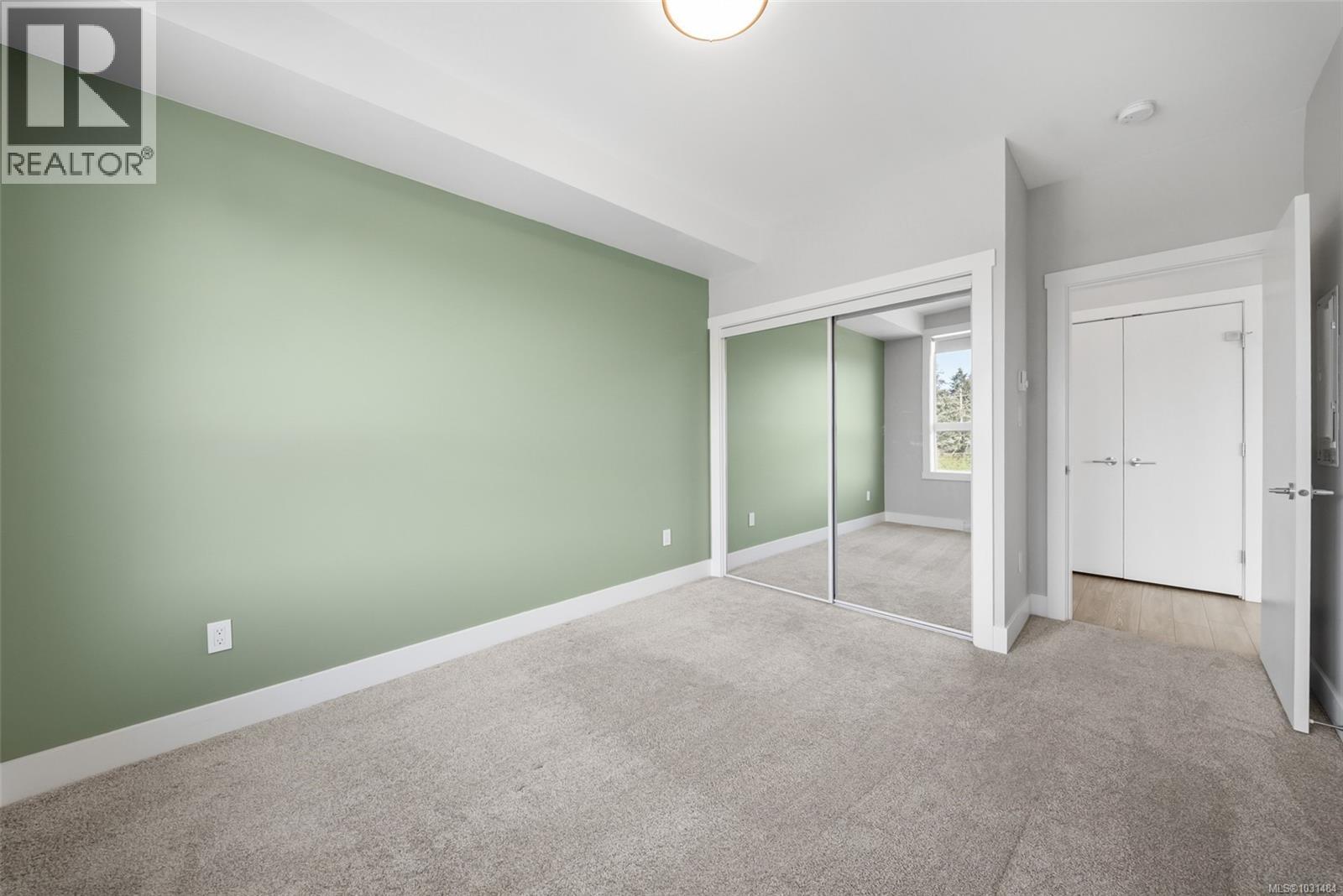 205 525 Third St, Nanaimo