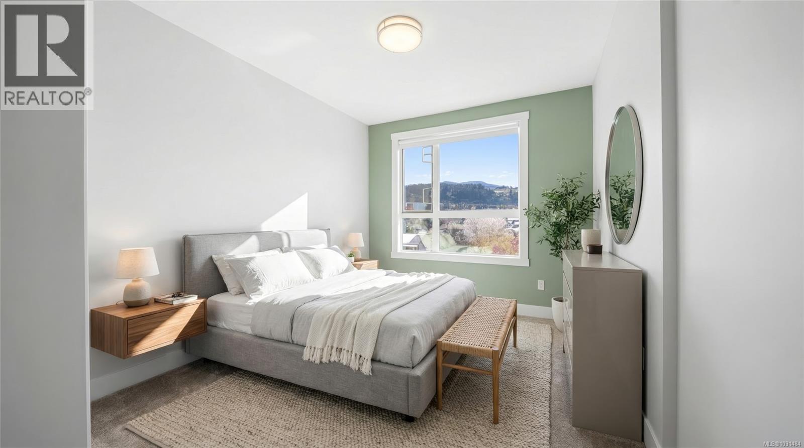 205 525 Third St, Nanaimo