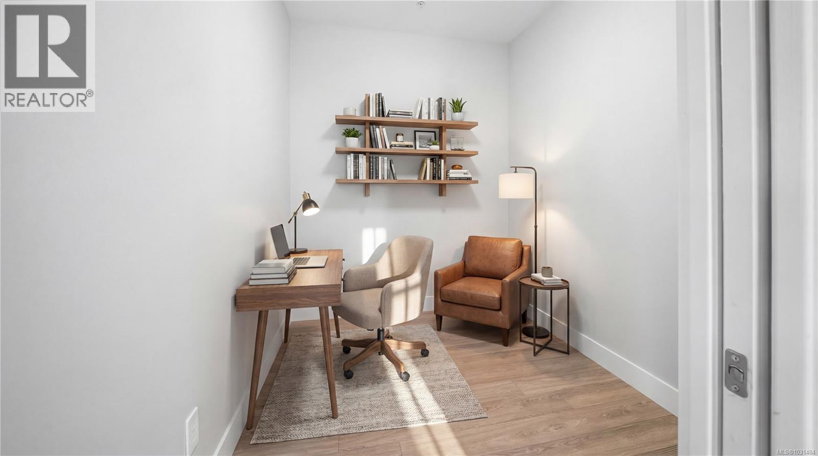 205 525 Third St, Nanaimo