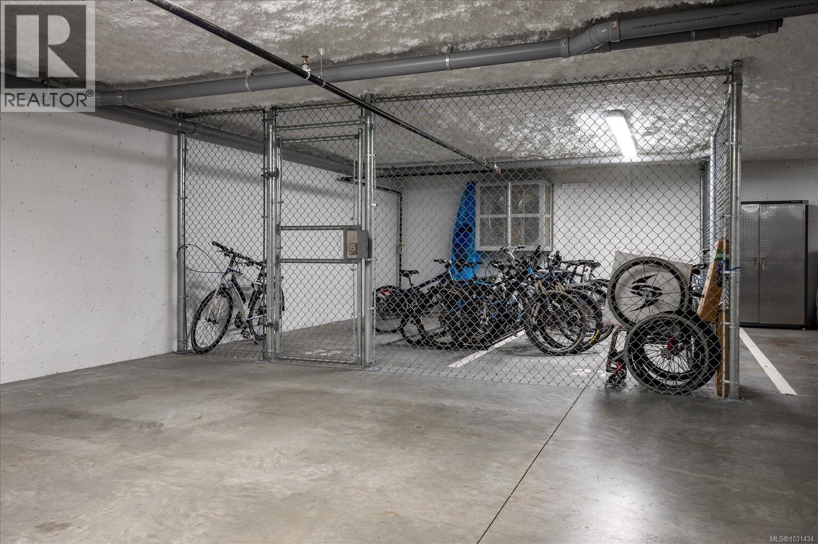 #204 100 LOMBARDY ST - 20