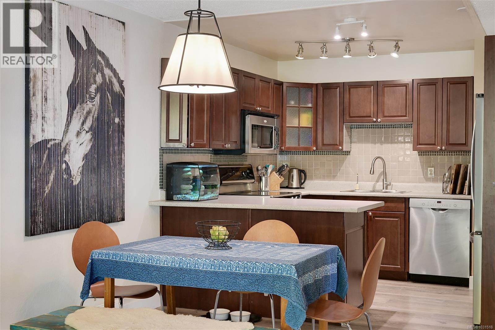  1294 Denman Street, Victoria