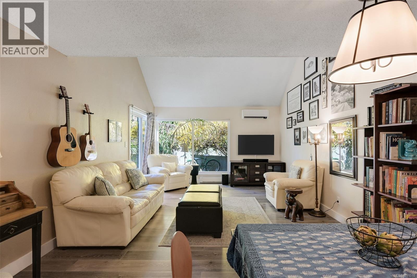  1294 Denman Street, Victoria