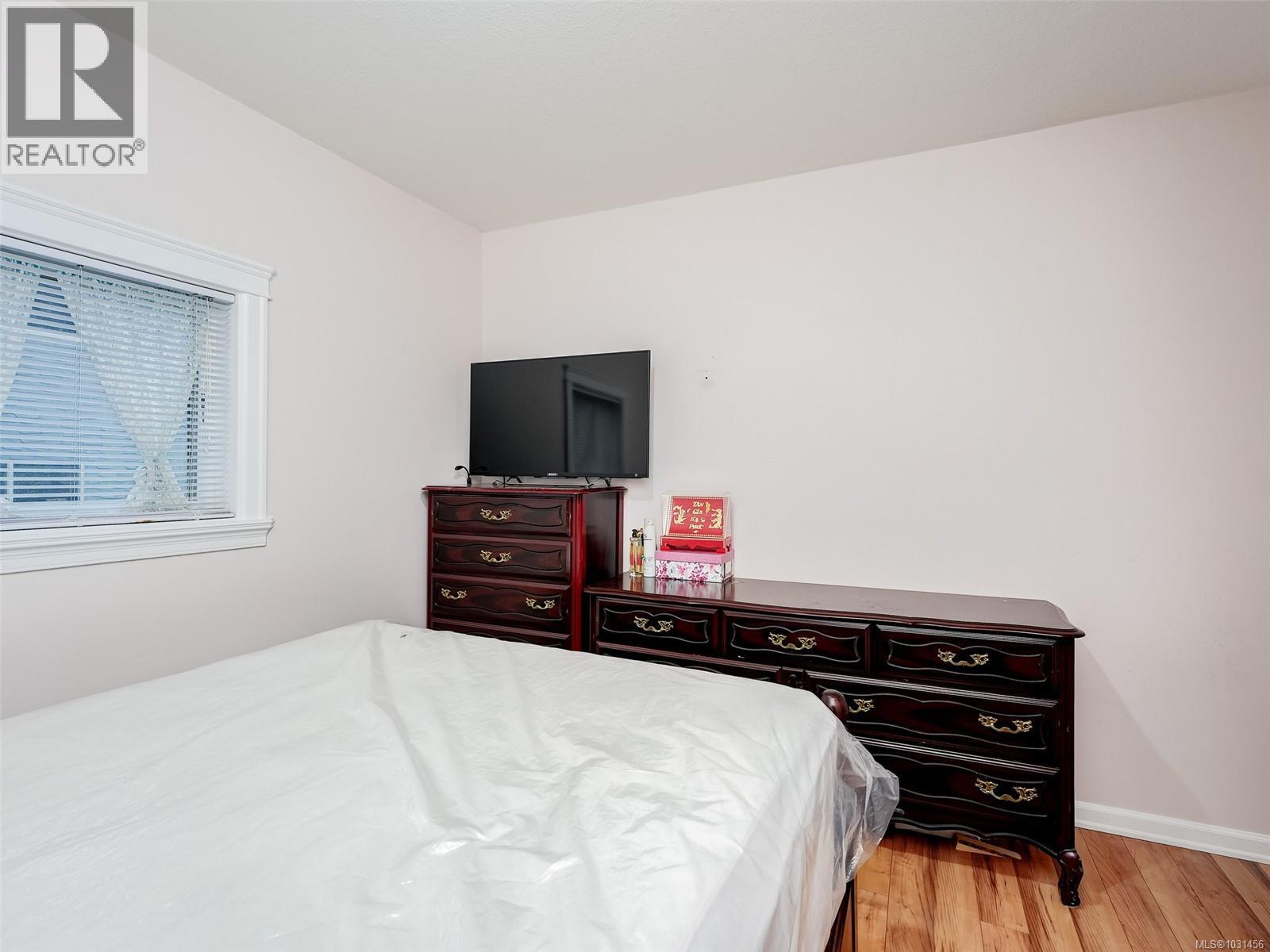 3260 Seaton St - 9
