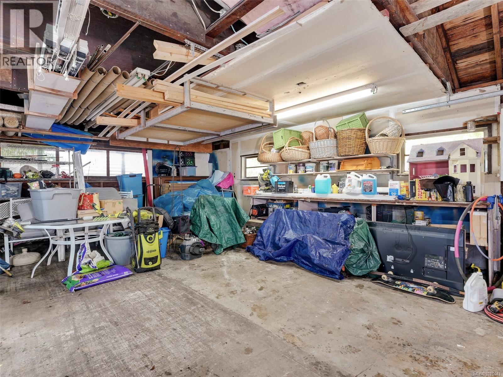  3900 Ascot Drive, Saanich