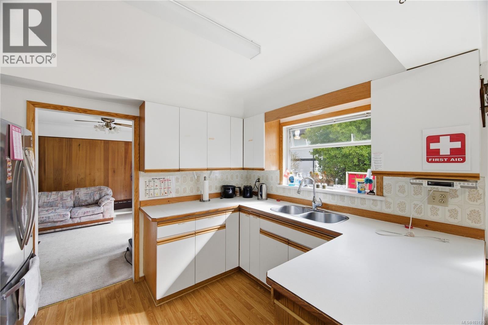  517 Allandale Road, Colwood