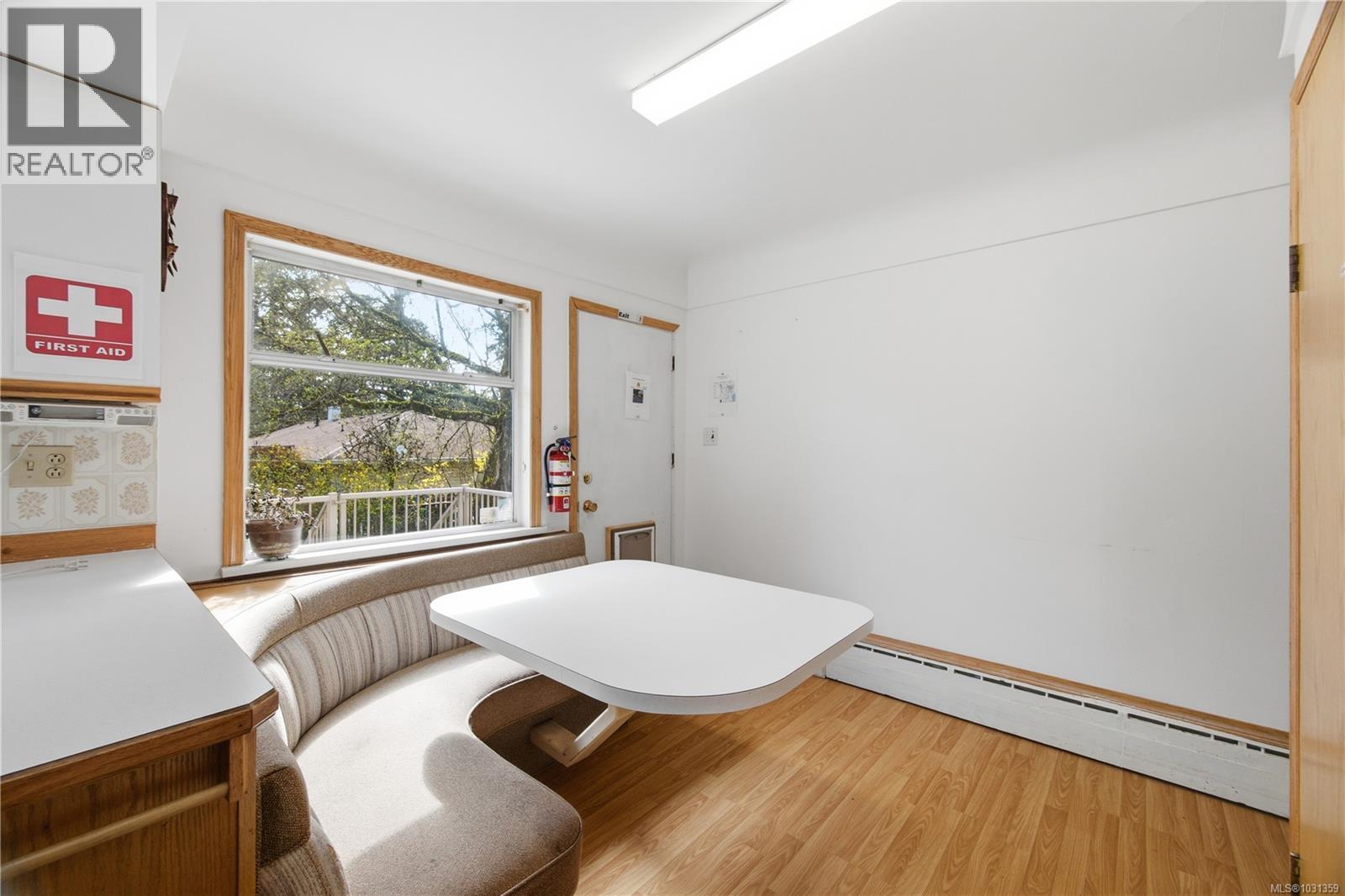  517 Allandale Road, Colwood