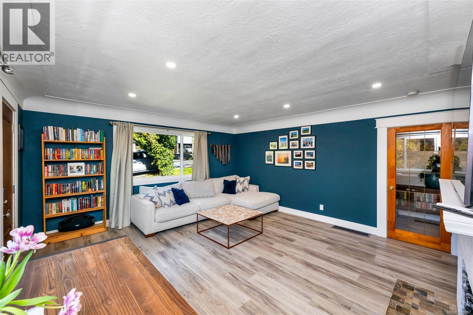  3111 Esson Road, Saanich