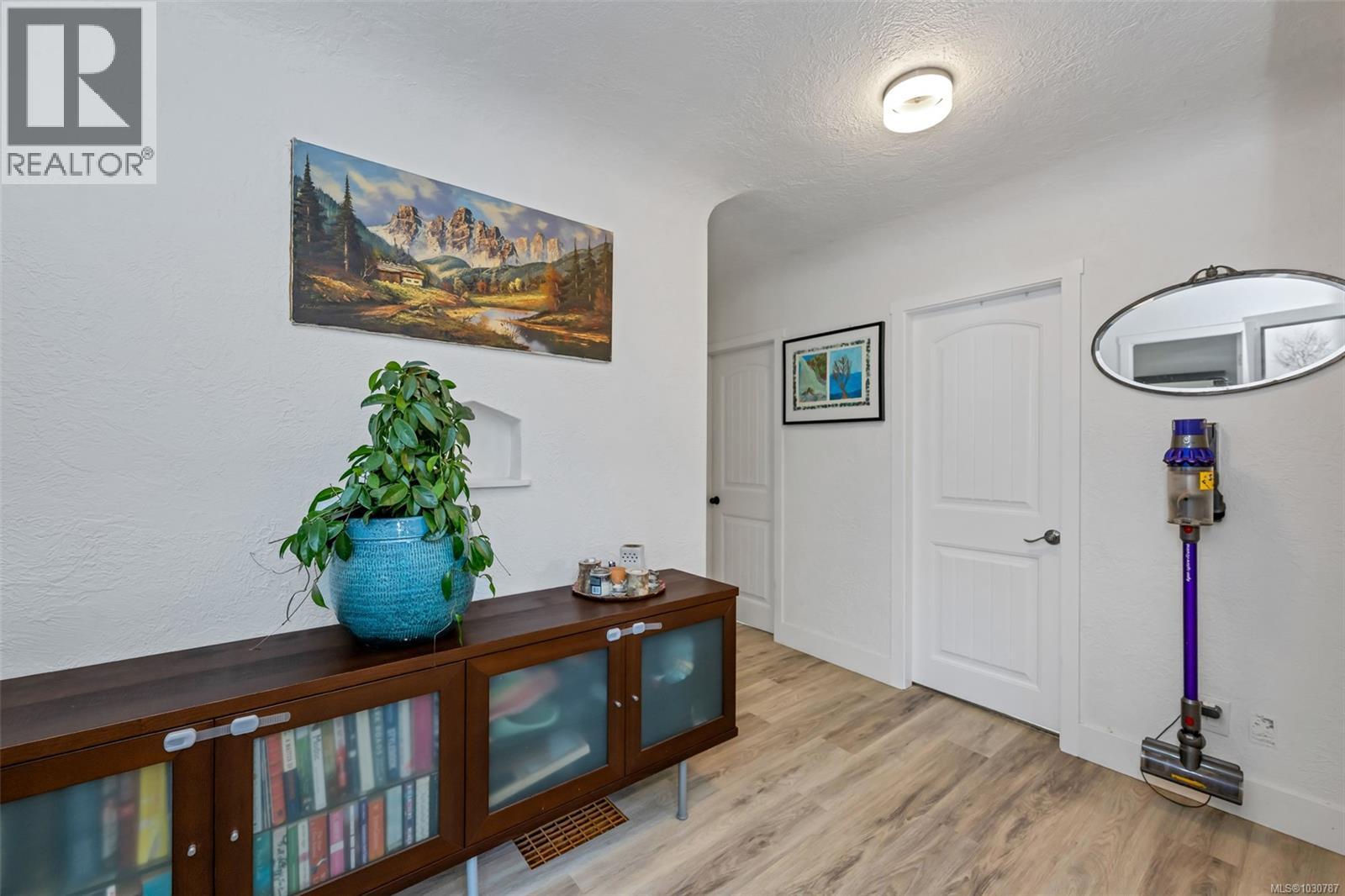  3111 Esson Road, Saanich