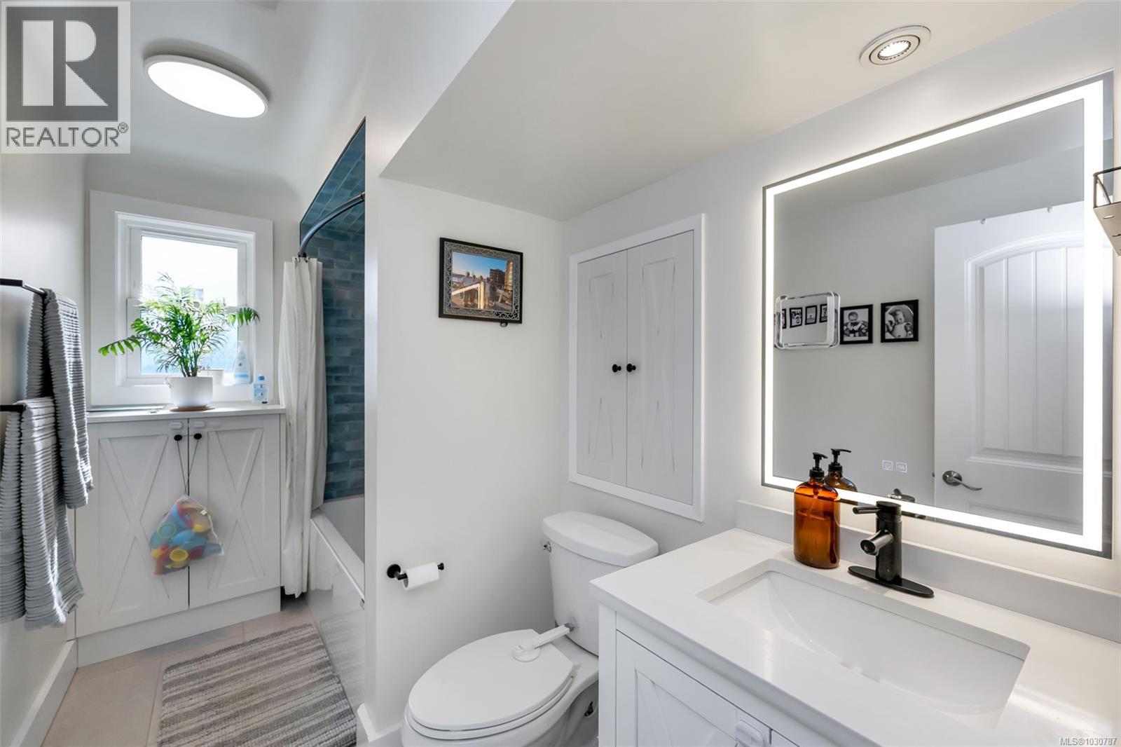  3111 Esson Road, Saanich