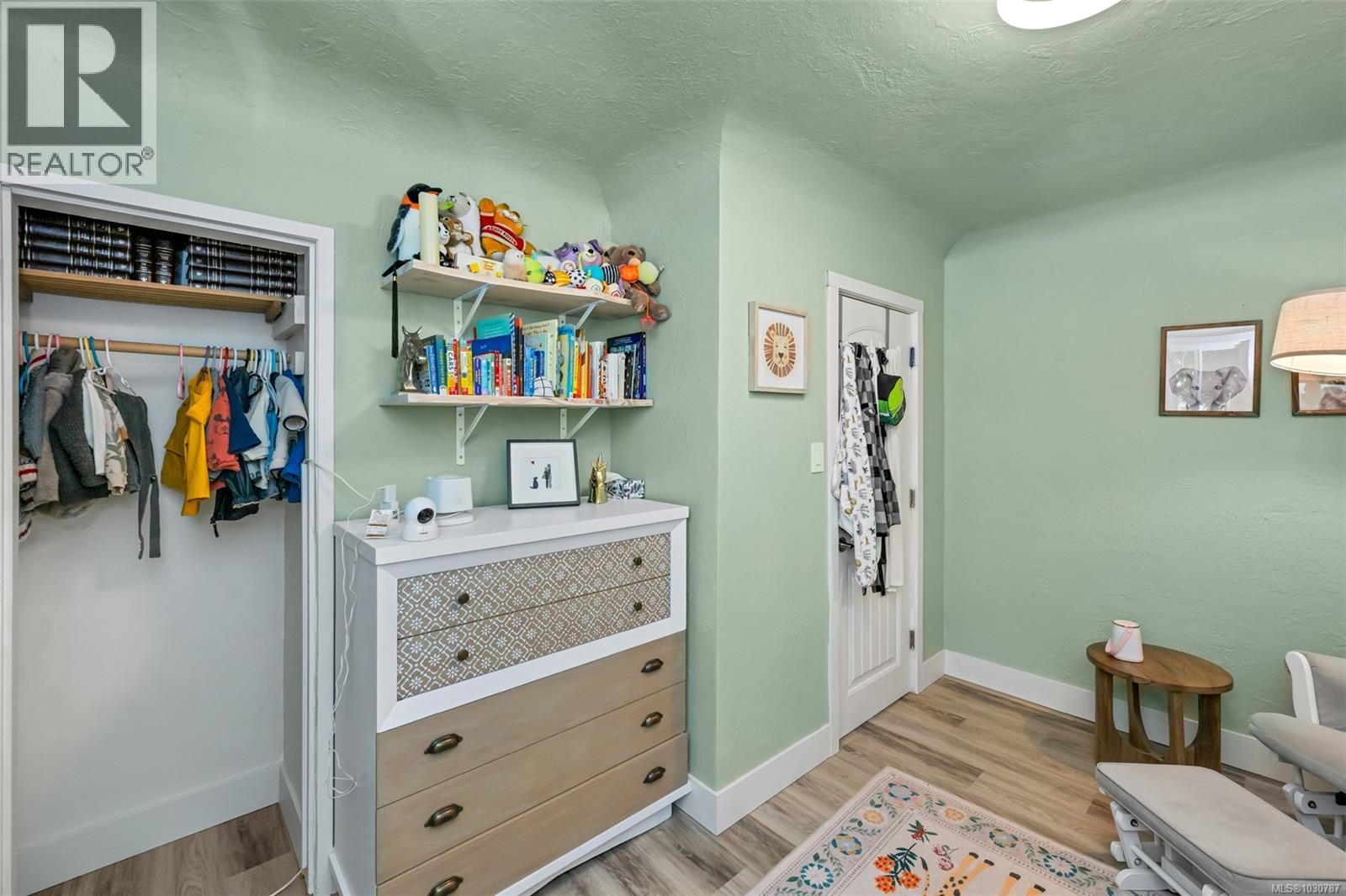  3111 Esson Road, Saanich