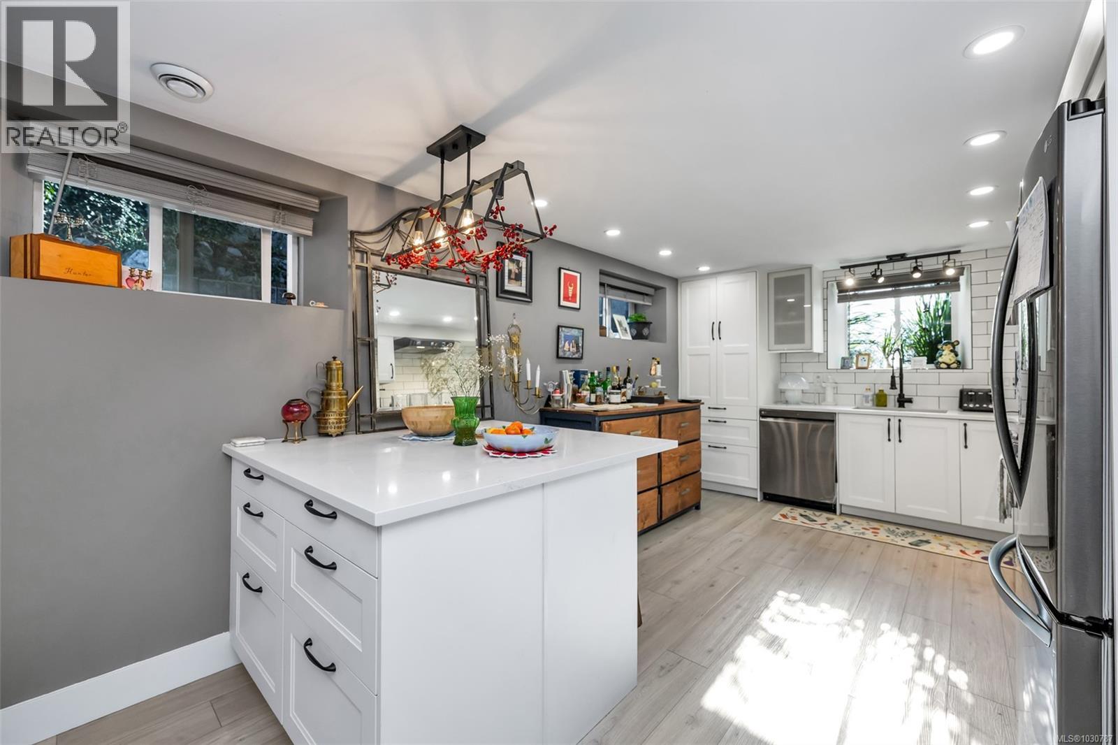  3111 Esson Road, Saanich