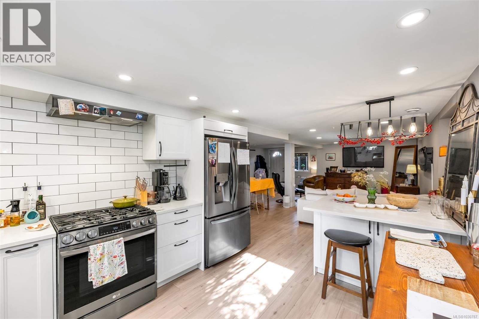  3111 Esson Road, Saanich