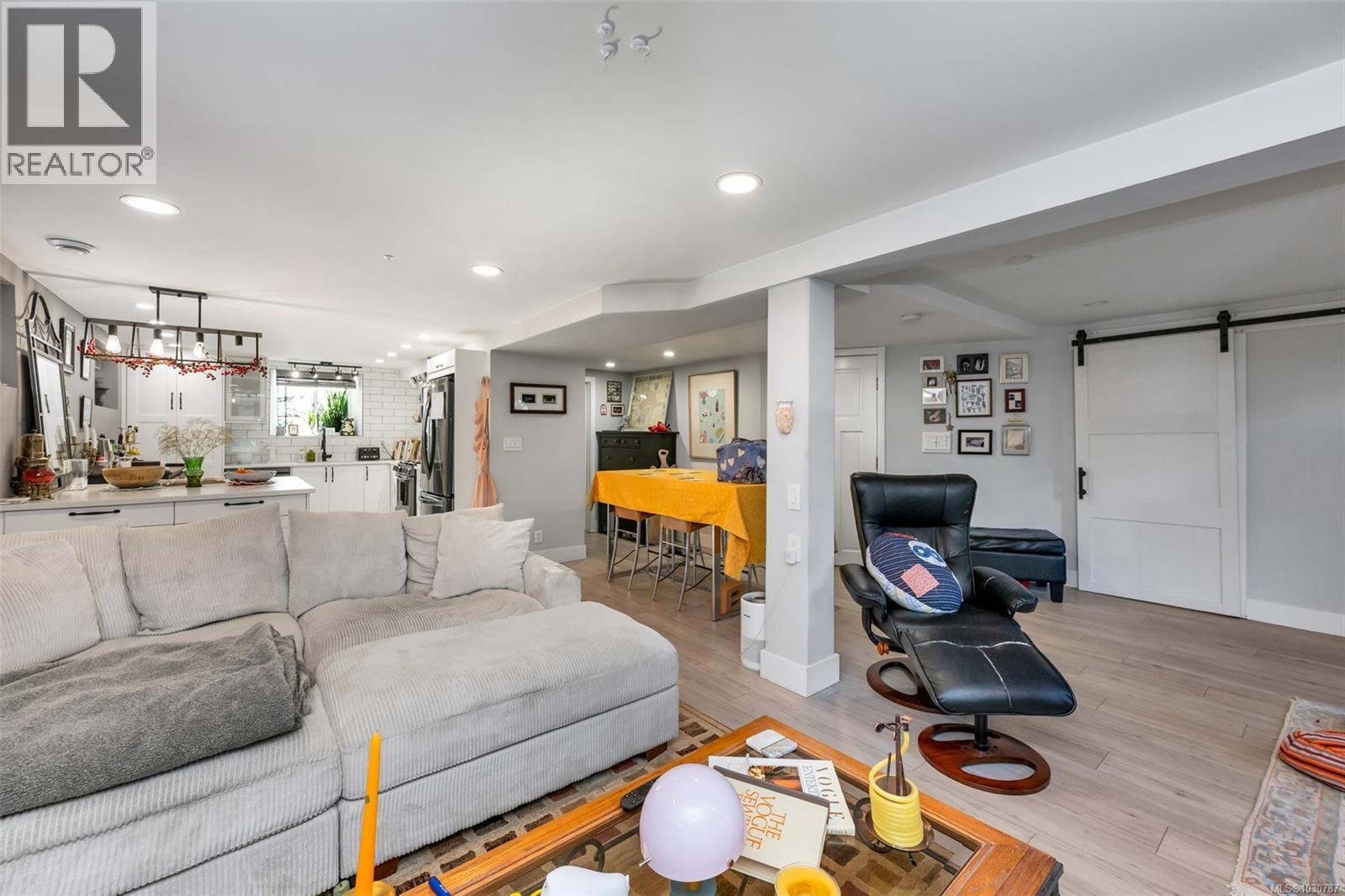  3111 Esson Road, Saanich