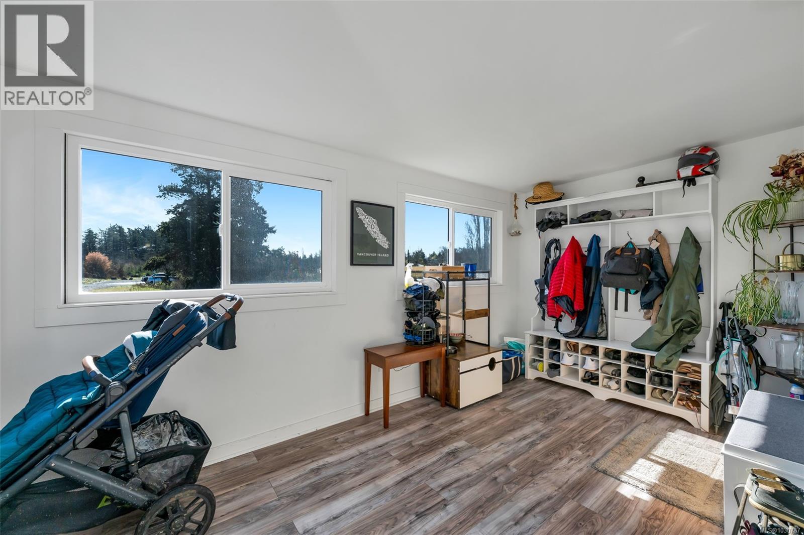  3111 Esson Road, Saanich