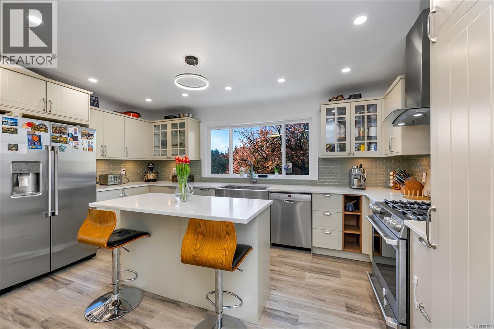  3111 Esson Road, Saanich