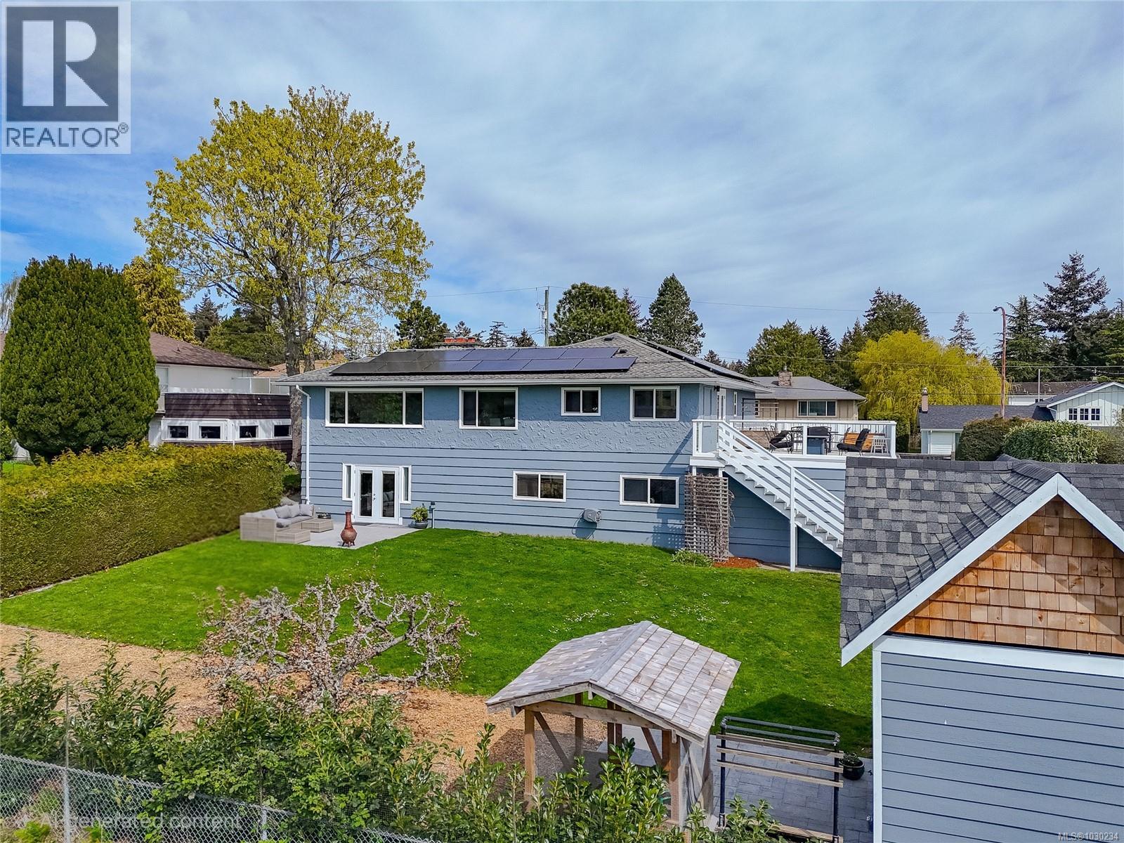  3960 Cherrilee Crescent, Saanich