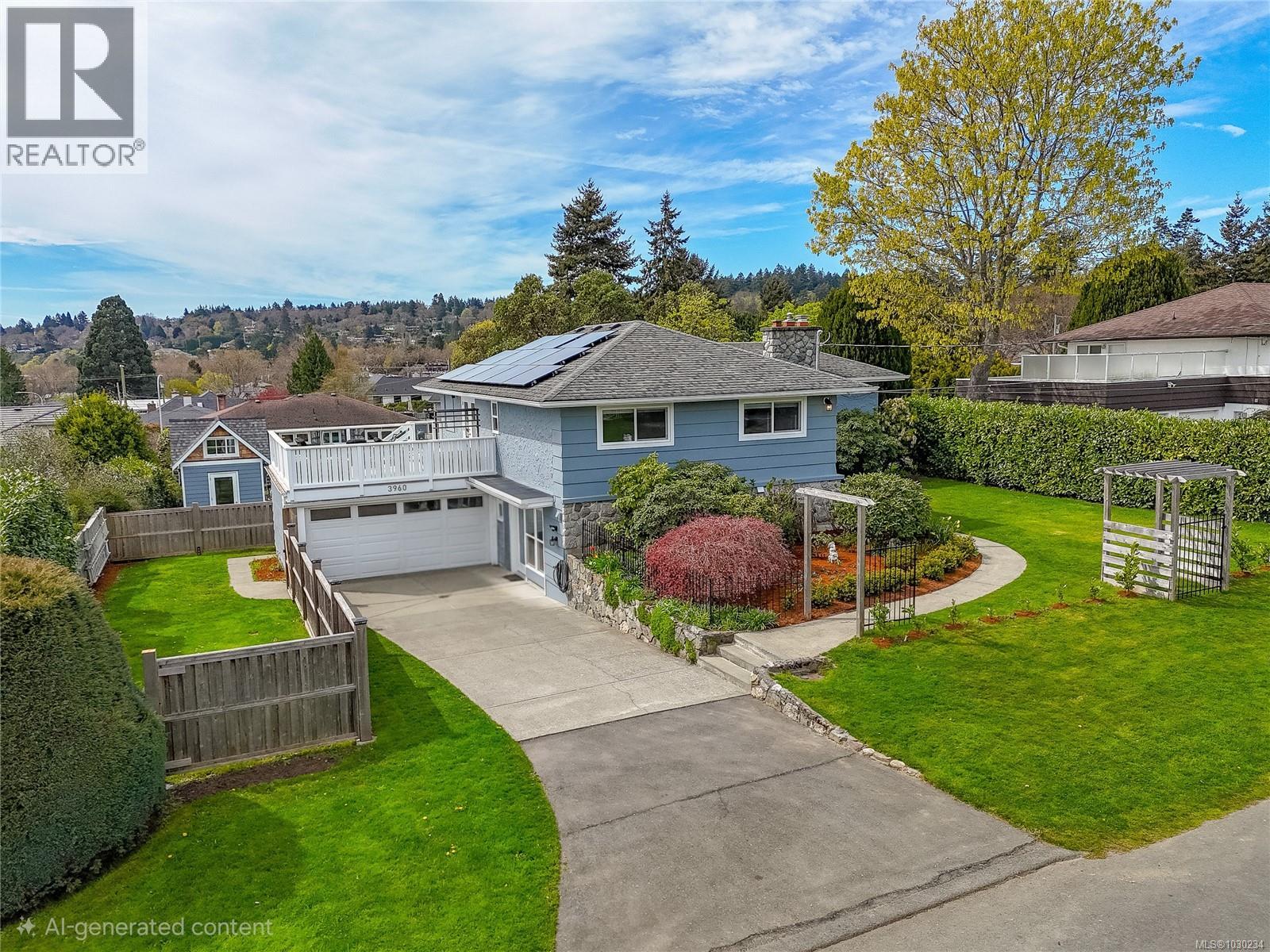  3960 Cherrilee Crescent, Saanich