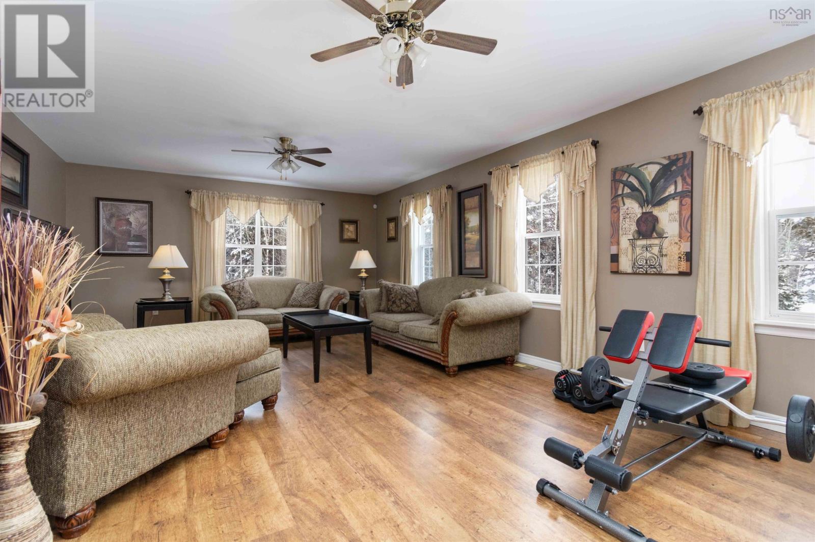 Property 30 of 46 of 378 Kingswood Drive