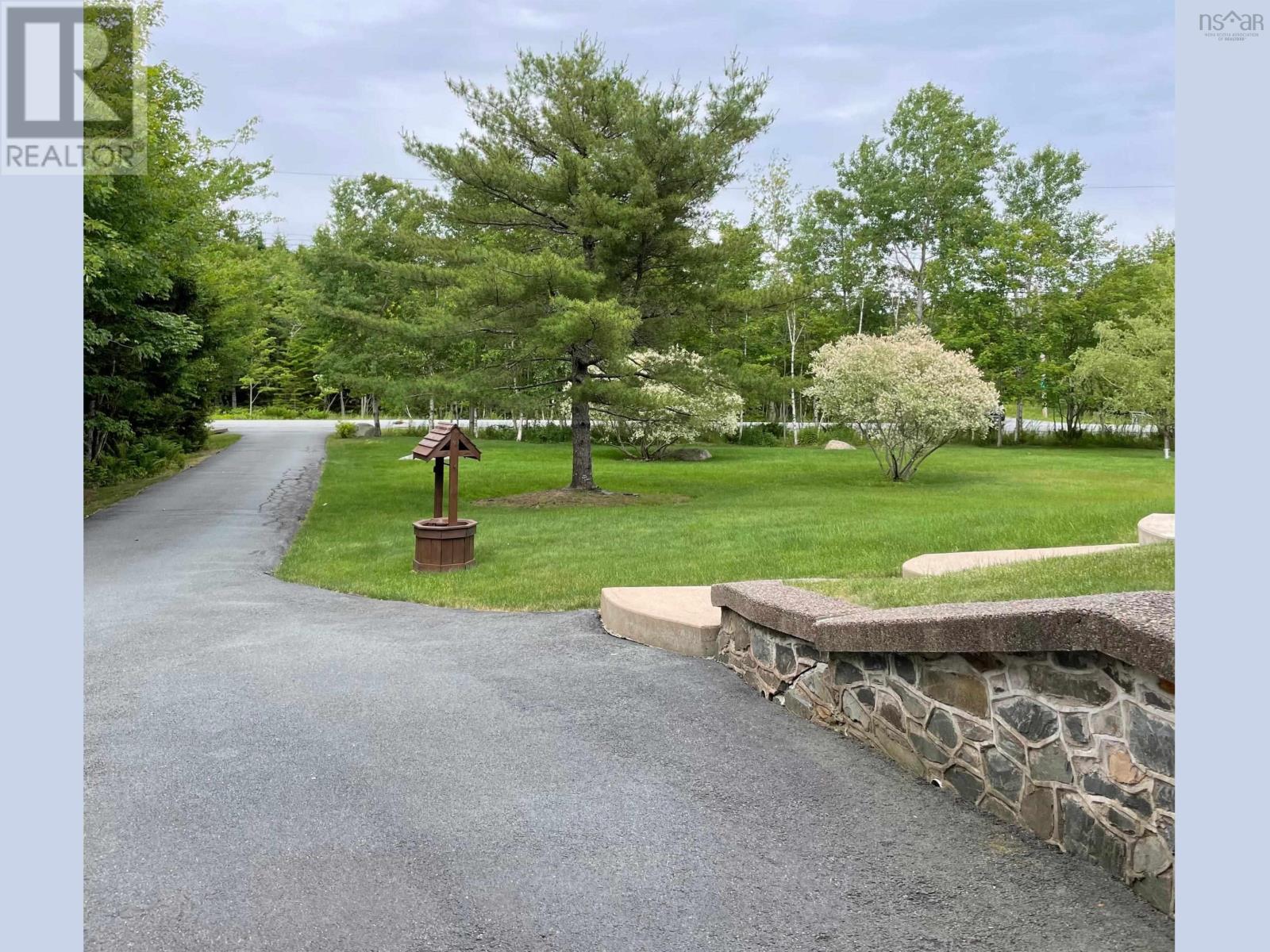 Property 27 of 46 of 378 Kingswood Drive