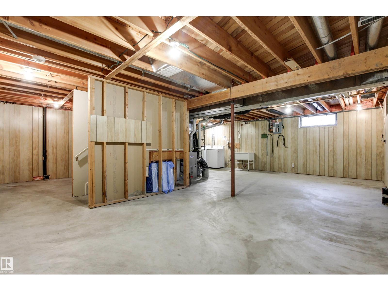 6312 147 ST NW, Edmonton