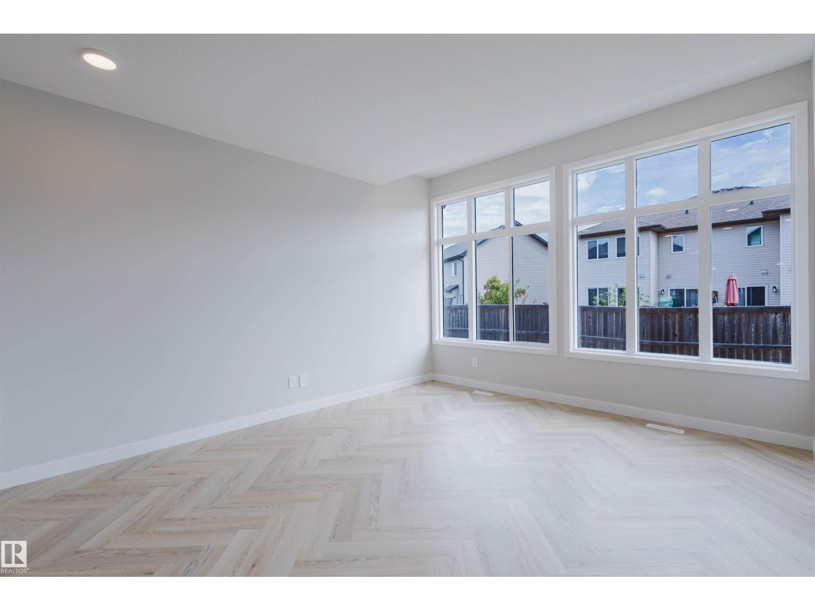 20632 43 AV NW, Edmonton