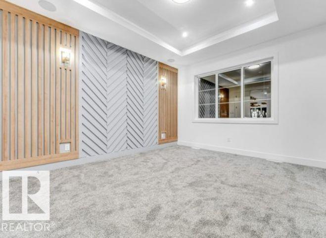 8418 MAYDAY LI SW, Edmonton