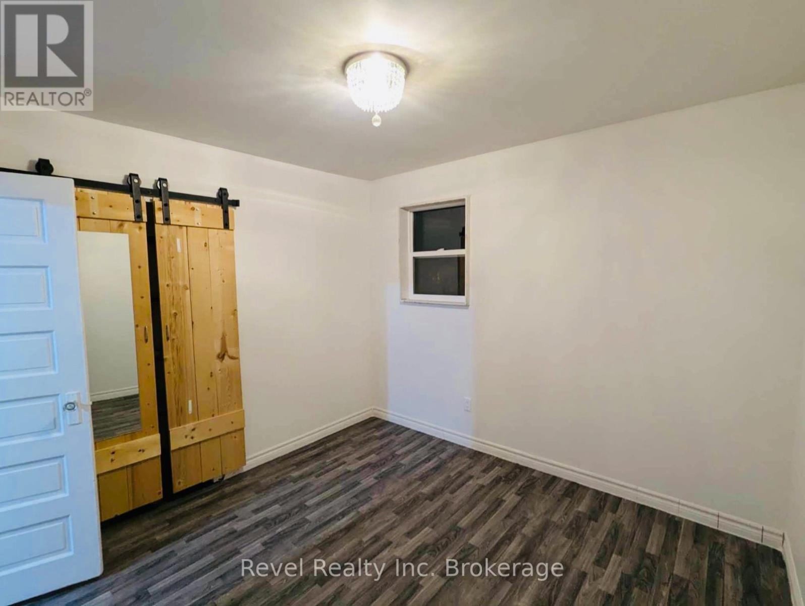 214 FOTHERINGHAM AVENUE - Image 15
