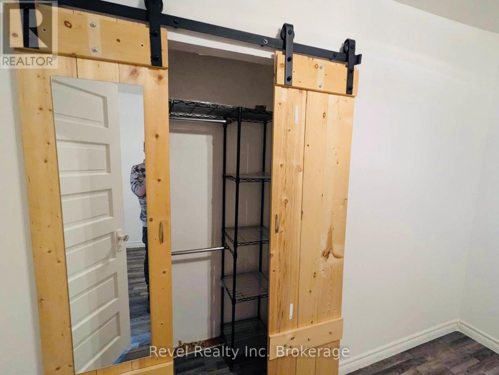 214 FOTHERINGHAM AVENUE - 29