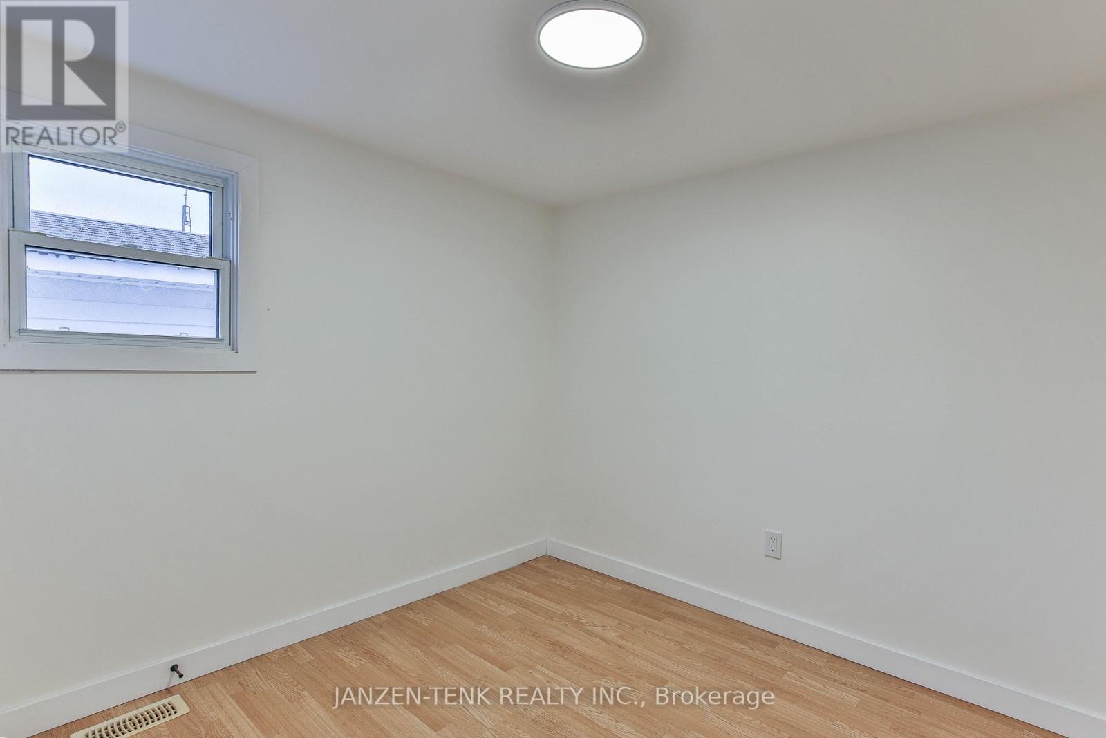 3 HOLTBY STREET Property Photo