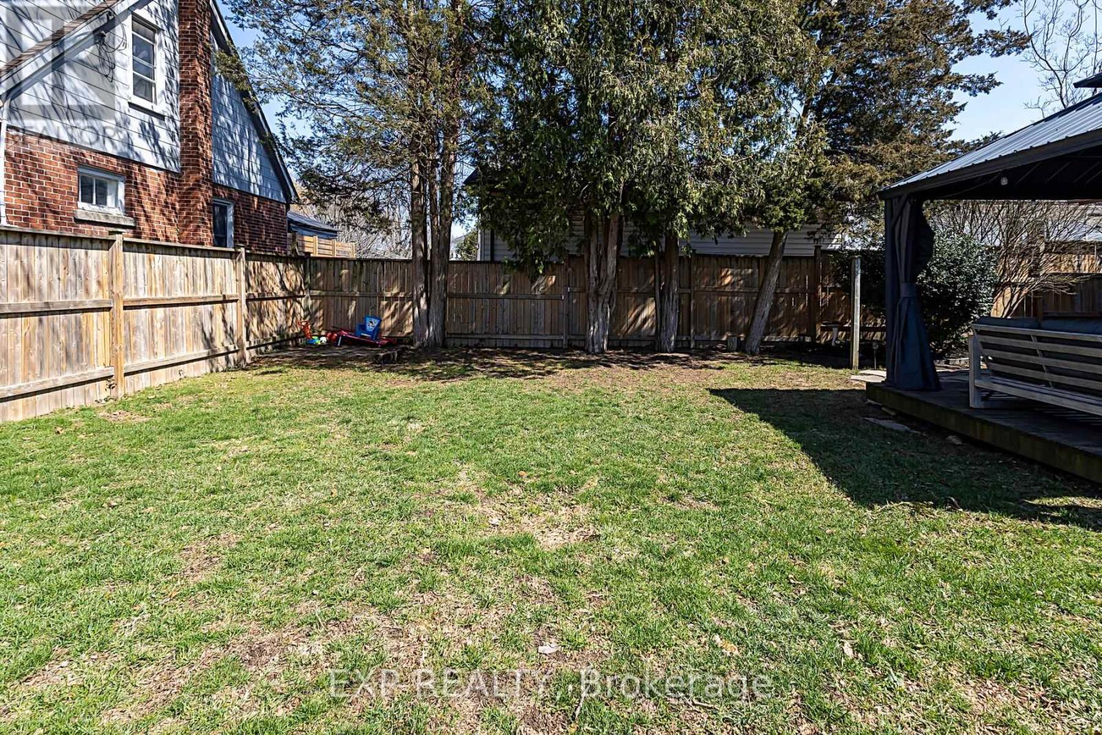 125 REDAN STREET Property Photo