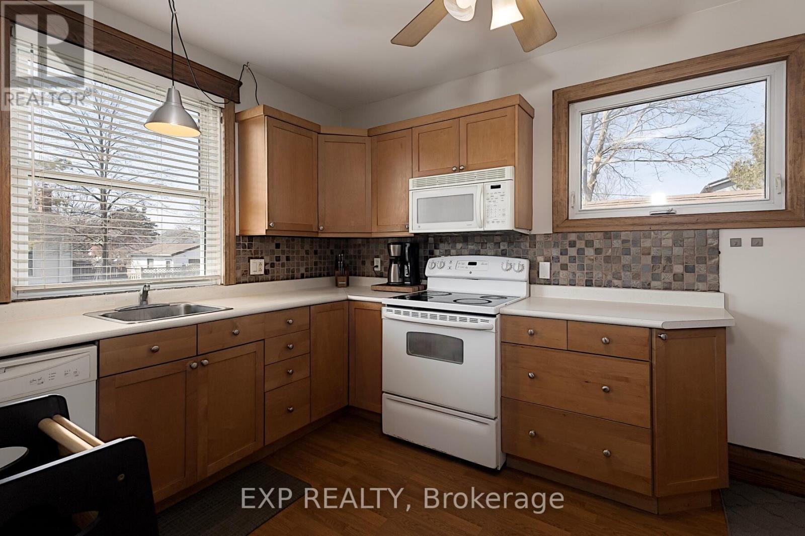 125 REDAN STREET Property Photo