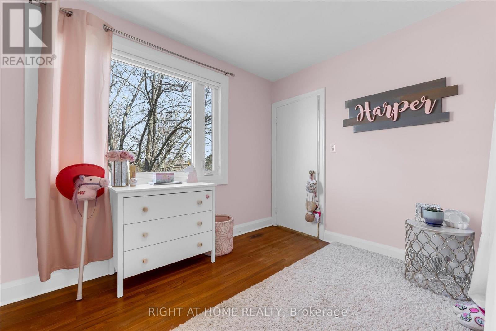 74 GLENVIEW DRIVE - 20