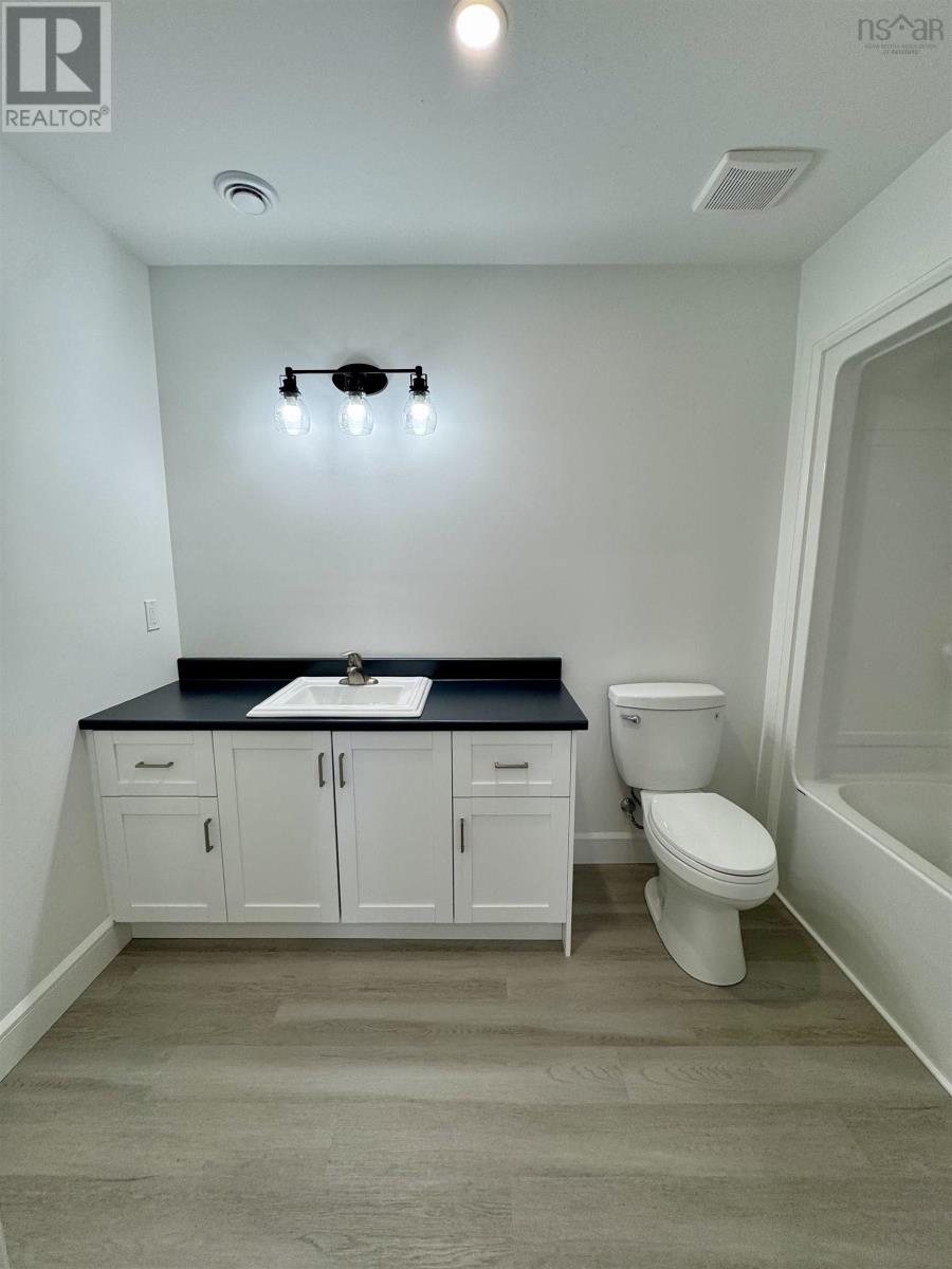 Property 20 of 21 of 8 Abbey Road