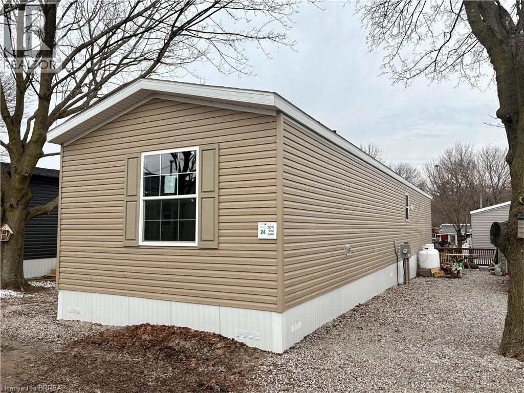 View of side of home