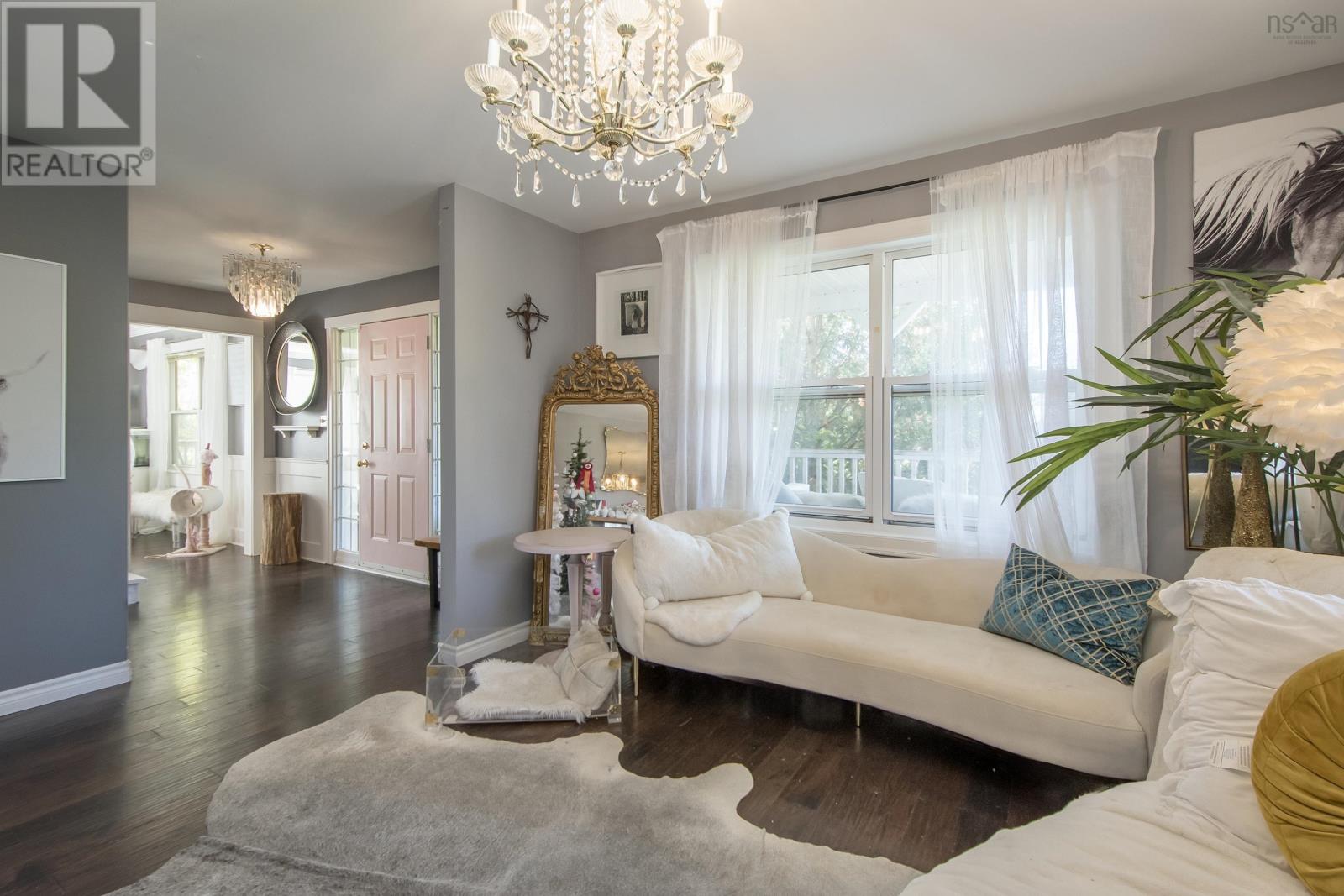 Property 24 of 49 of 120 Willow Avenue