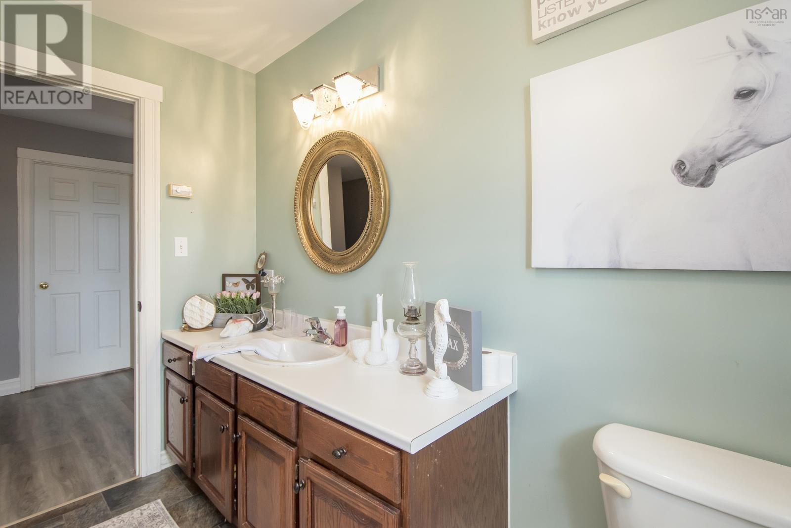 Property 25 of 49 of 120 Willow Avenue